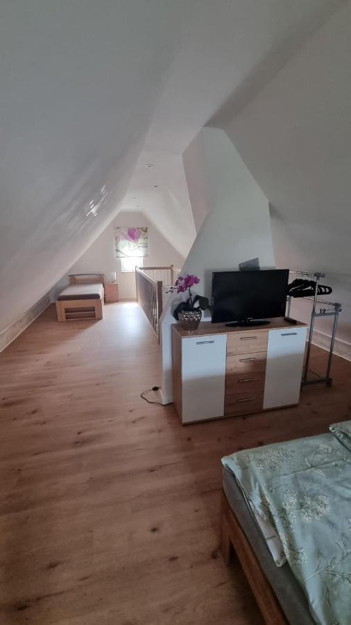 Ferienwohnung Bei Natie Brilon Luaran gambar