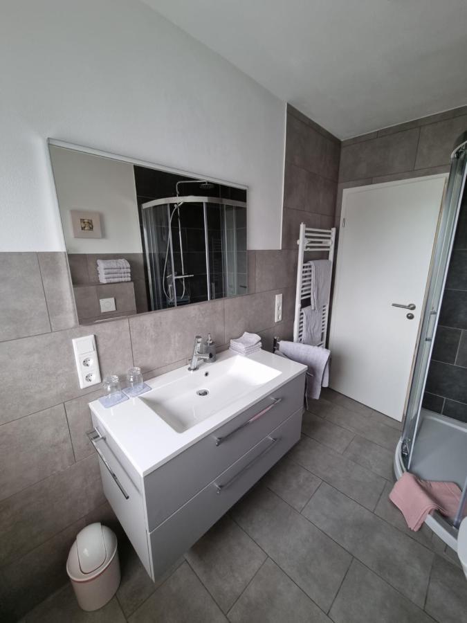 Ferienwohnung Bei Natie Brilon Luaran gambar